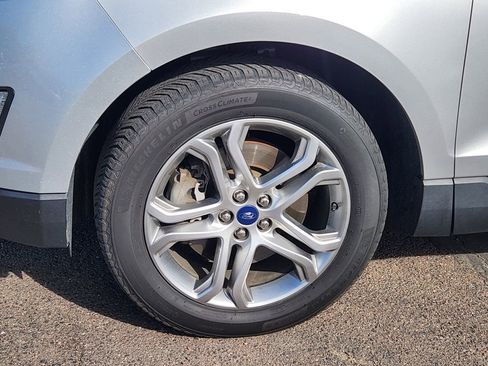 Used 2015 Ford Edge Titanium w/ Technology Package image 11