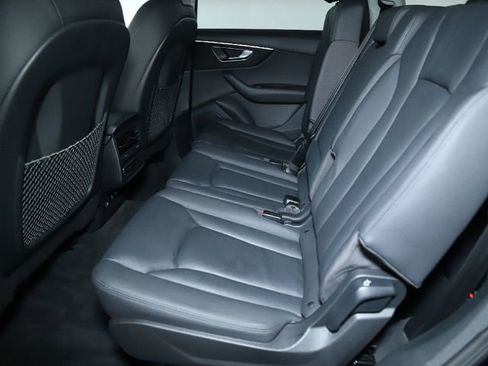 Used 2022 Audi Q7 3.0T Premium Plus w/ Premium Plus Package image 31