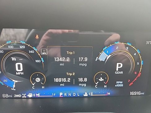 Used 2024 Chevrolet Colorado Z71 w/ Z71 Convenience Package 2 image 14