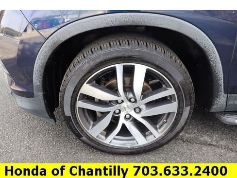 Used 2017 Honda Pilot Touring image 31