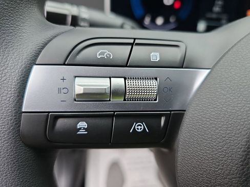 New 2026 Hyundai Tucson SE image 16