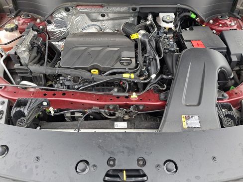 Used 2025 Chevrolet Trax LT image 27