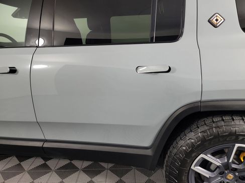Used 2023 Rivian R1S Adventure image 36