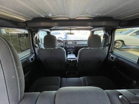 Used 2021 Jeep Wrangler Unlimited Sport AWD/4WD image 28