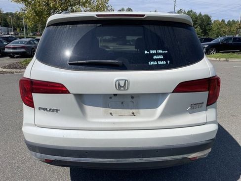 Used 2016 Honda Pilot Touring image 4