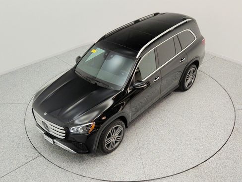 Certified 2026 Mercedes-Benz GLS 450 4MATIC image 22