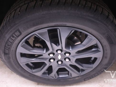 Used 2019 Chevrolet Traverse RS image 35