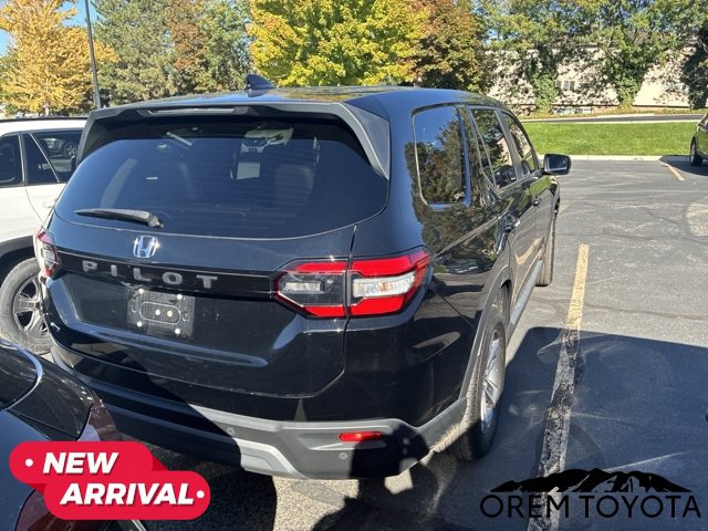 Used 2025 Honda Pilot EX-L image 8
