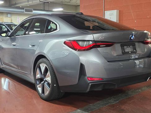 Used 2025 BMW i4 xDrive40i w/ Premium Package AWD/4WD image 9