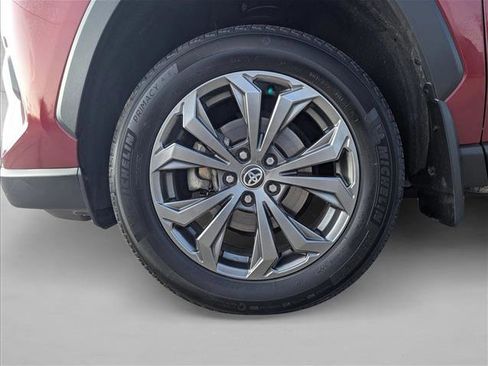 Certified 2024 Toyota RAV4 XLE Premium image 21
