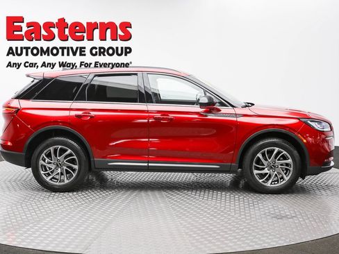 Used 2022 Lincoln Corsair FWD w/ Equipment Group 101A image 4