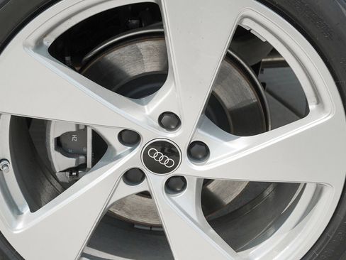 New 2025 Audi Q5 Premium Plus image 28