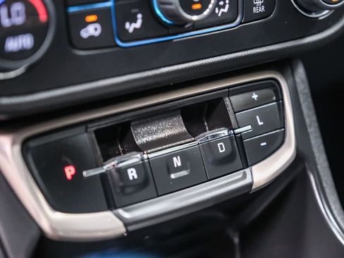 Used 2022 GMC Terrain Denali AWD/4WD image 24