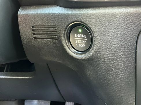 Used 2019 Ford Ranger Lariat w/ Equipment Group 501A Mid image 38