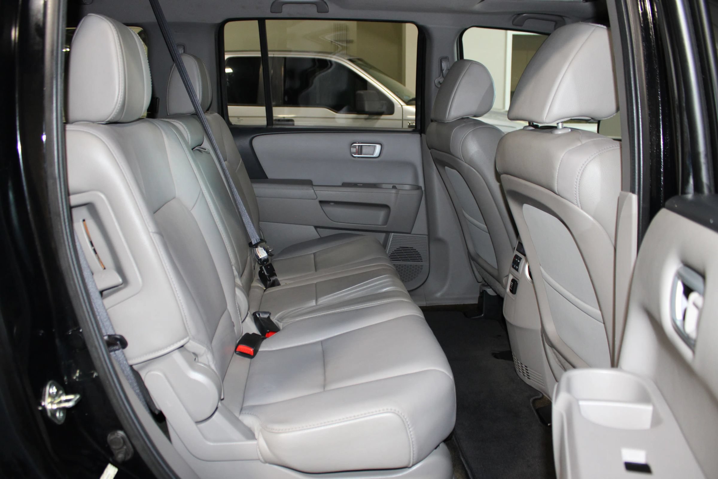 Used 2014 Honda Pilot EX-L image 32