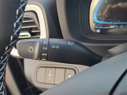 New 2026 Hyundai Venue SEL image 26