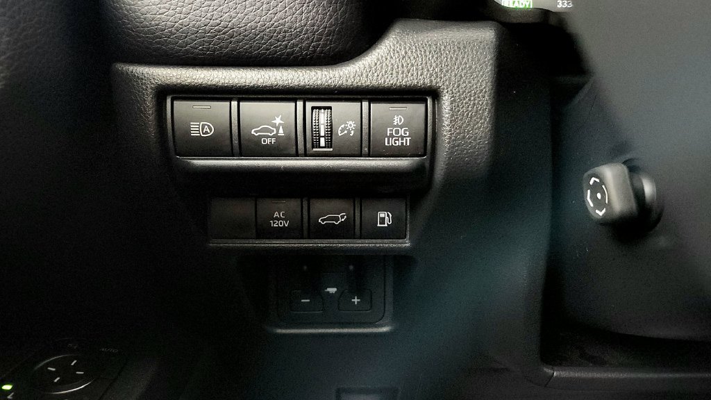 Used 2024 Toyota Land Cruiser w/ Premium Package AWD/4WD image 33