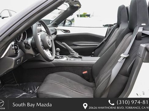 New 2026 MAZDA MX-5 Miata Club w/ Interior Package RWD image 19