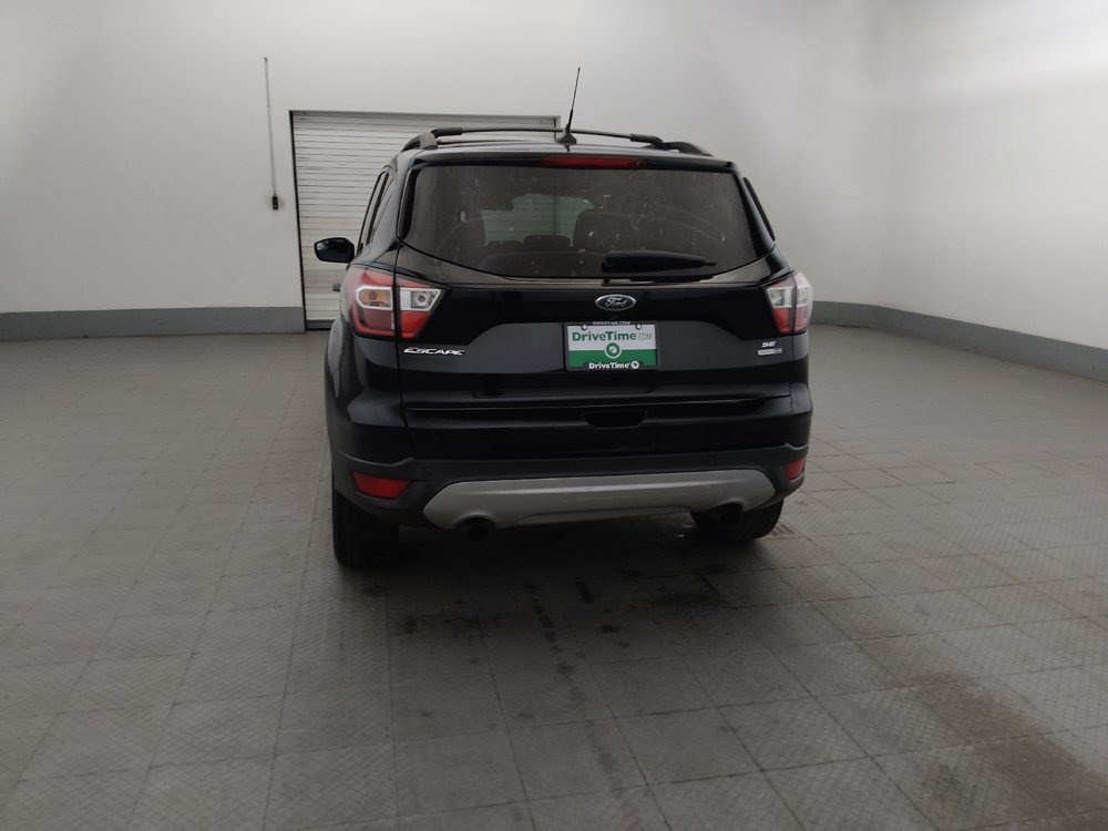 Used 2018 Ford Escape SE w/ SE Sync 3 Package AWD/4WD image 6