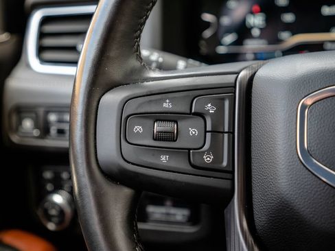 Certified 2024 GMC Yukon XL Denali Ultimate AWD/4WD image 16