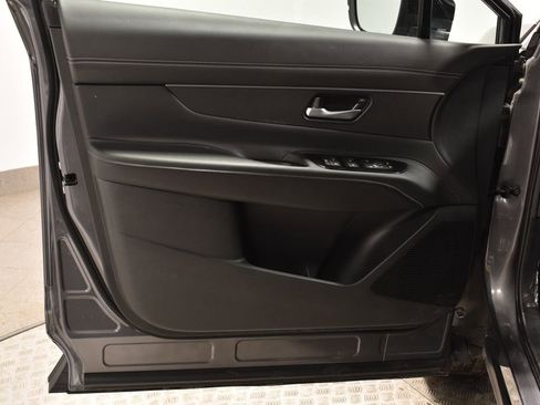 Used 2025 Nissan Murano SV image 9