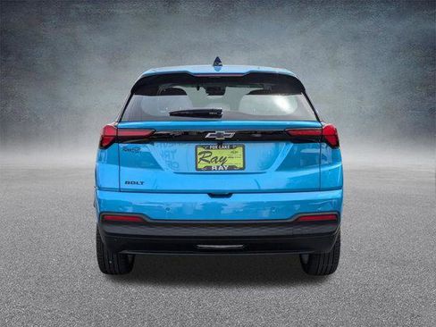 New 2027 Chevrolet Bolt LT FWD image 5