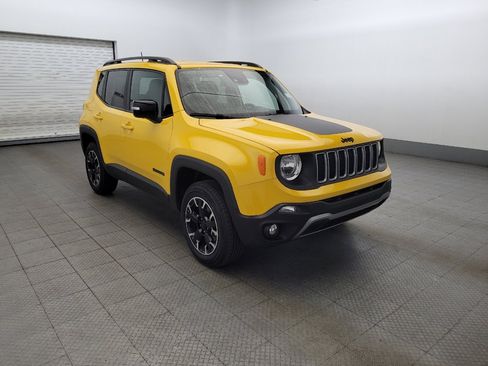 Used 2023 Jeep Renegade Latitude image 13
