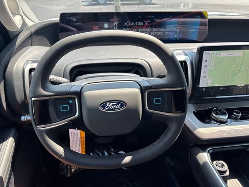 New 2027 Ford Expedition Active RWD image 24