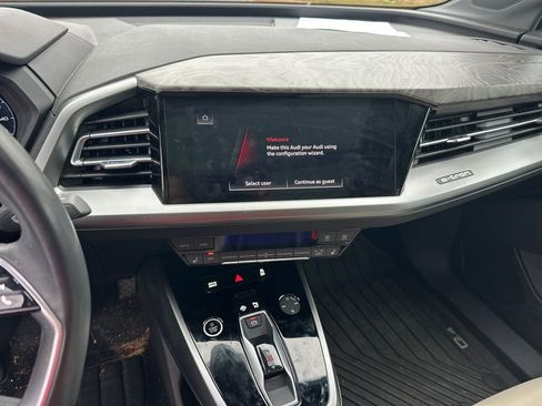 Used 2022 Audi Q4 e-tron Premium image 28