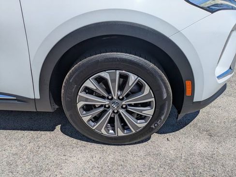 Used 2024 Buick Envision Preferred AWD/4WD image 12