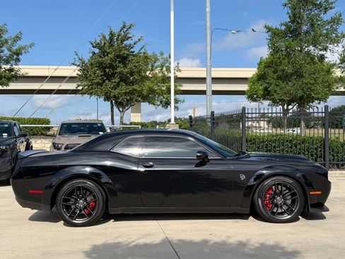 Used 2023 Dodge Challenger SRT Hellcat RWD image 6