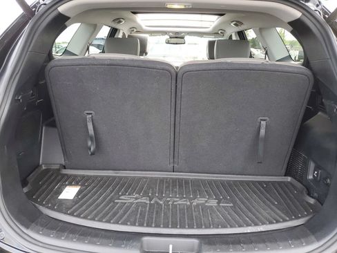Used 2017 Hyundai Santa Fe FWD image 9