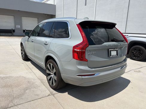 Used 2025 Volvo XC90 T8 Plus w/ Protection Package Premier AWD/4WD image 3