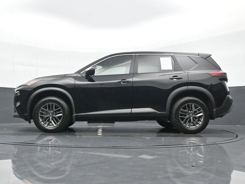 Used 2023 Nissan Rogue S image 18