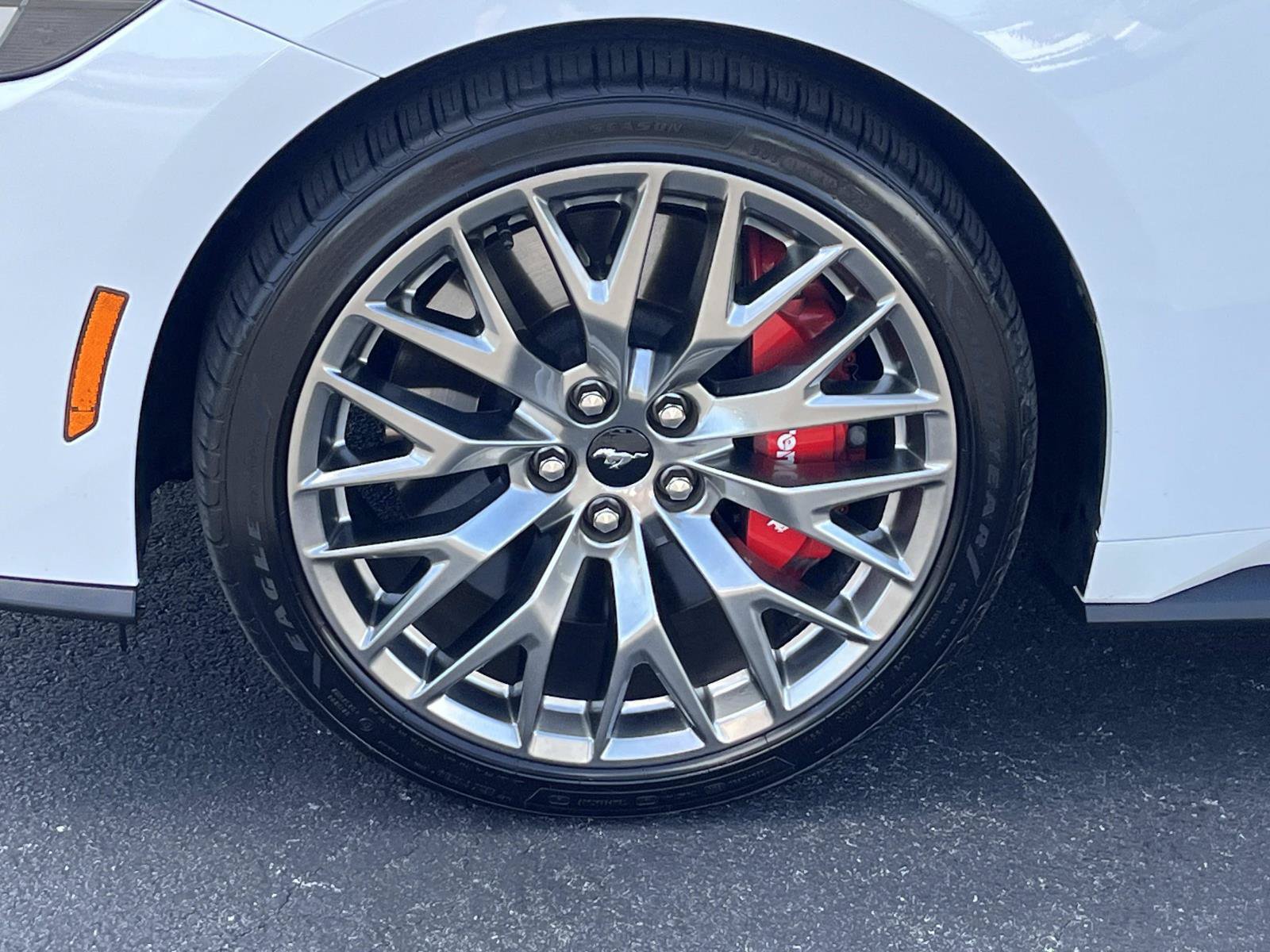 Used 2024 Ford Mustang GT Premium RWD image 11