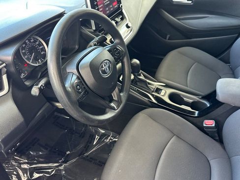 Used 2020 Toyota Corolla LE FWD image 10