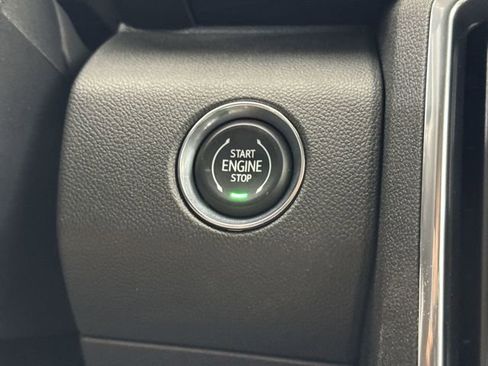 New 2026 GMC Acadia Elevation FWD image 17