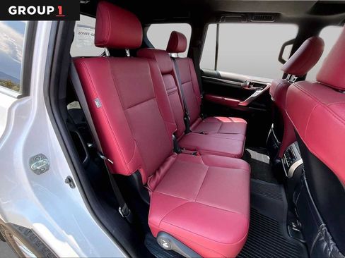 Used 2023 Lexus GX 460 Premium w/ Premium Package AWD/4WD image 19
