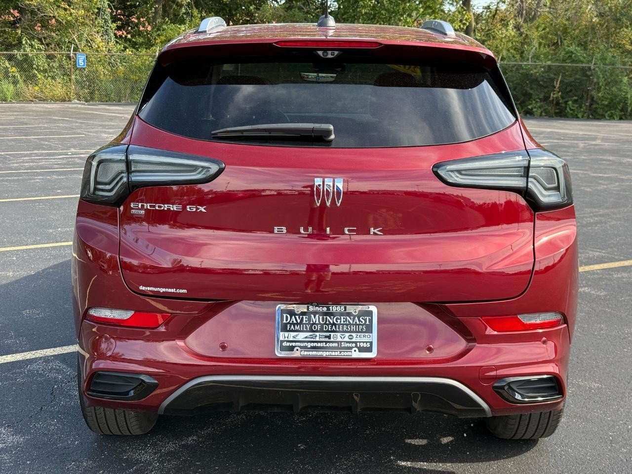 Used 2025 Buick Encore GX Avenir w/ Avenir Technology Package AWD/4WD image 5