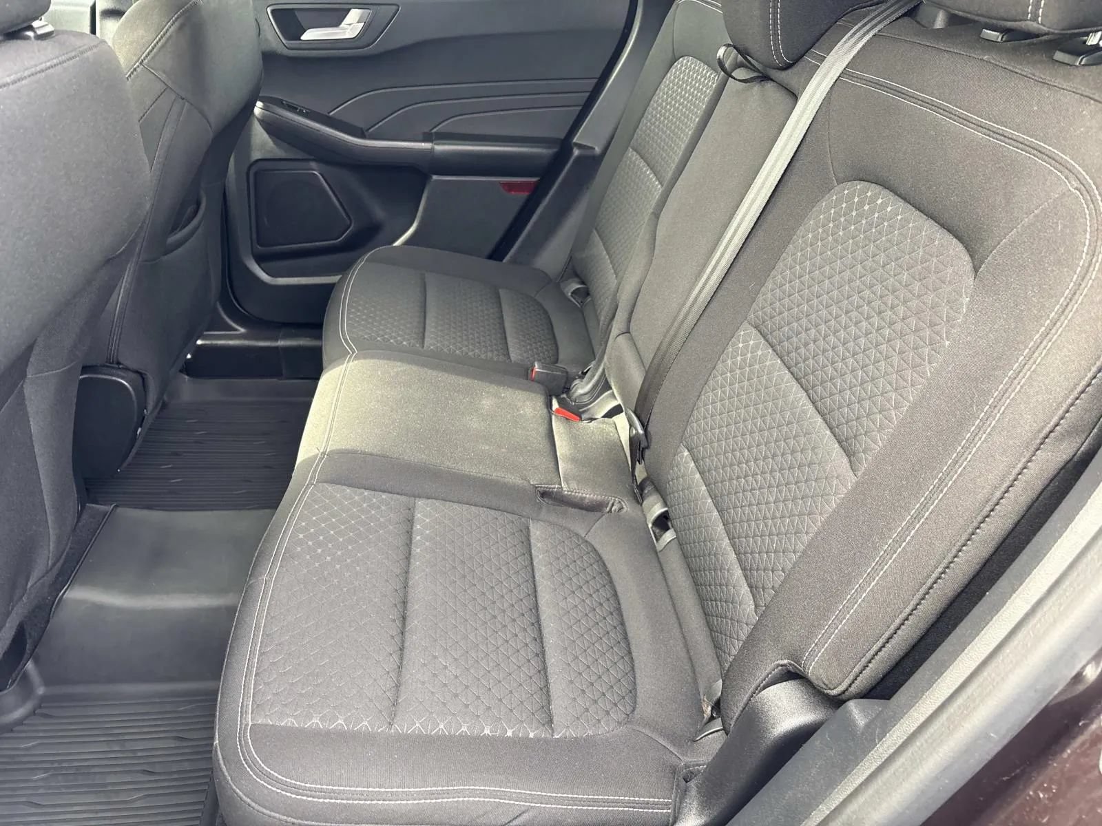 Used 2023 Ford Escape Active w/ Tech Pack #2 AWD/4WD image 18