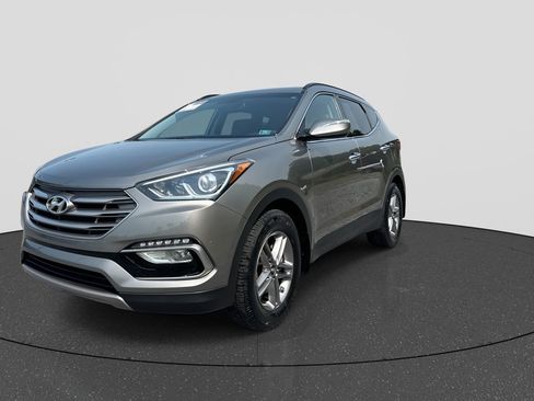 Used 2017 Hyundai Santa Fe Sport AWD/4WD image 10