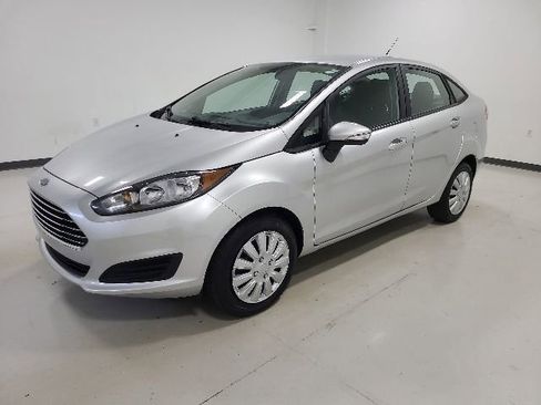 Used 2019 Ford Fiesta S FWD image 8