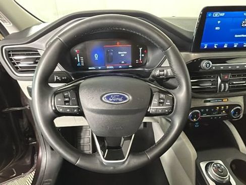 Used 2023 Ford Escape Active AWD/4WD image 15