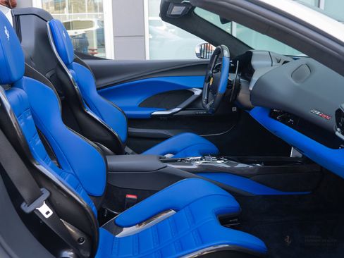 Used 2024 Ferrari 296 GTS image 22