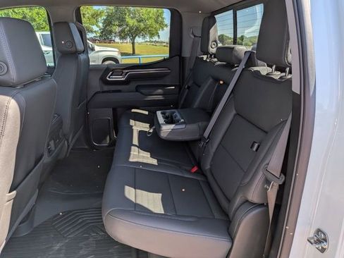 New 2026 Chevrolet Silverado 1500 LT Trail Boss w/ LT Trail Boss Premium Package AWD/4WD image 17