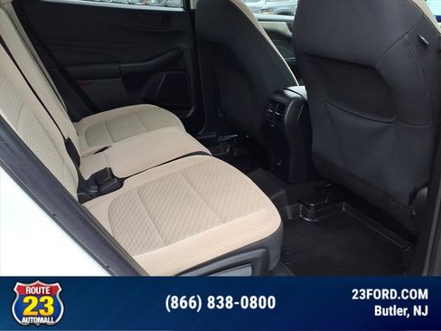 Certified 2022 Ford Escape SE w/ Convenience Package image 11