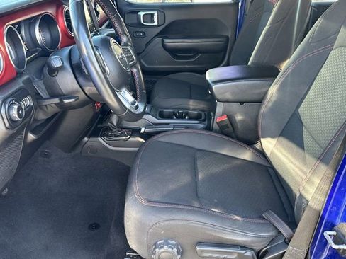 Used 2019 Jeep Wrangler Unlimited Rubicon w/ Dual Top Group image 10