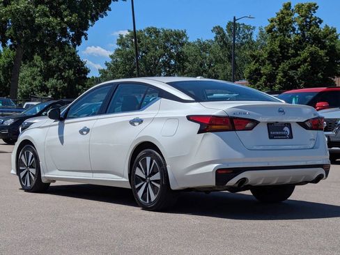 Used 2019 Nissan Altima 2.5 SV AWD/4WD image 10