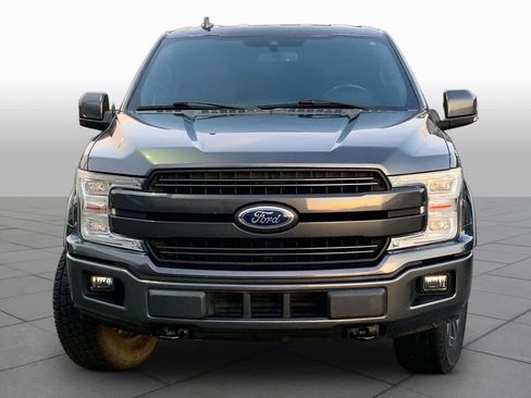 Used 2018 Ford F150 Lariat w/ Equipment Group 502A Luxury AWD/4WD image 4
