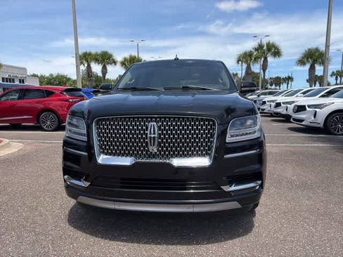 Used 2020 Lincoln Navigator L Reserve w/ Luxury Package AWD/4WD image 5